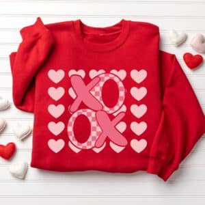 XOXO-Valentines-Day-Sweatshirt_1